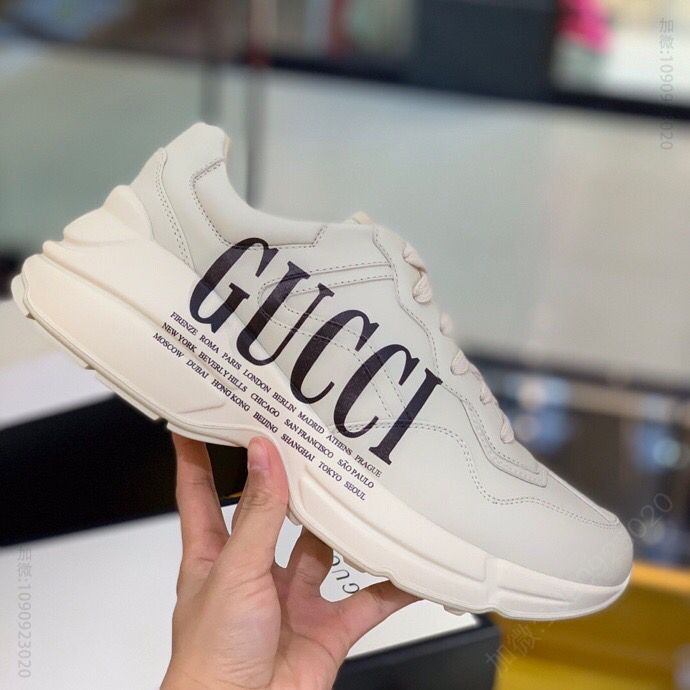 GUCCI古驰 饰有字母印花象牙色皮革男女款复古运动鞋