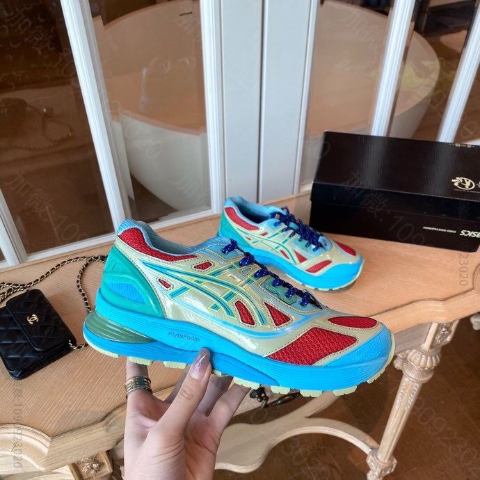 O99339_精品潮牌女鞋 Asics x Kiko 联名第二款复古跑鞋魔术贴专业运动鞋