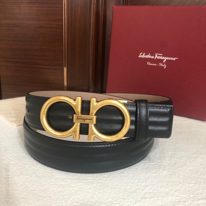 SalvatoreFerragamo菲拉格慕男士3.5cm精品专柜版型复古风夹扣头层牛皮波浪纹理腰带