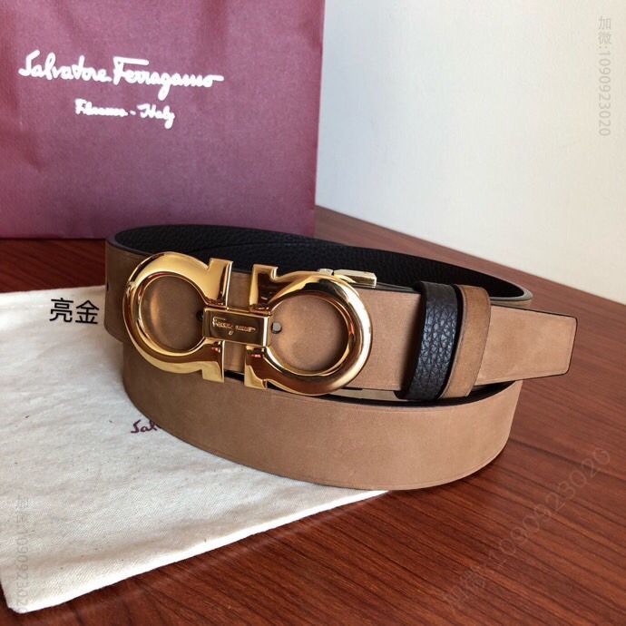 SalvatoreFerragamo菲拉格慕男士3.5cm精致金属夹扣头层牛皮甩纹腰带