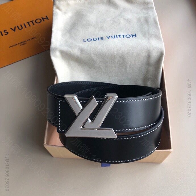 LV/路易威登 3.8cm字母内穿金属扣头搭配进口头层牛皮腰带