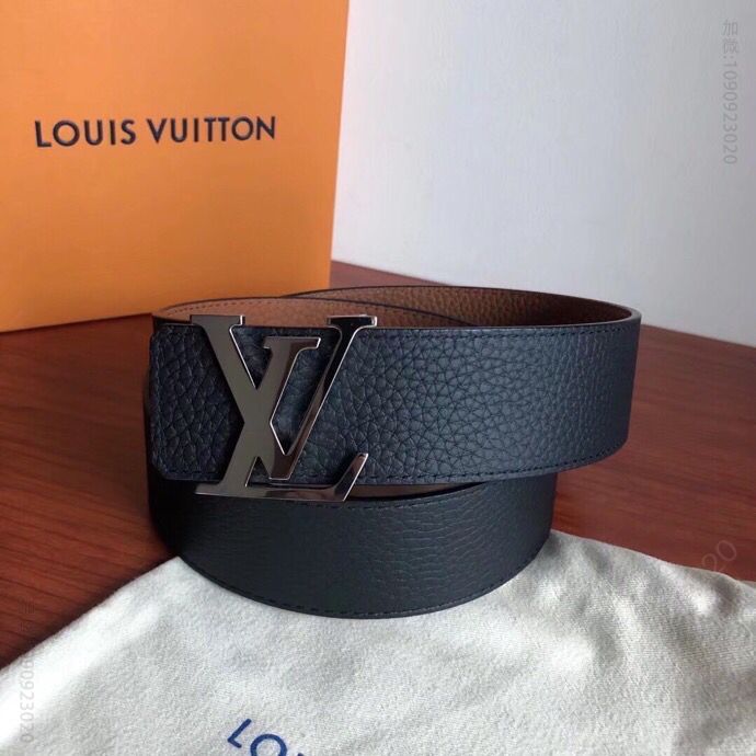 LOUIS VUITTON路易威登专柜挂扣款双面荔枝荔枝黑色/土黄腰带