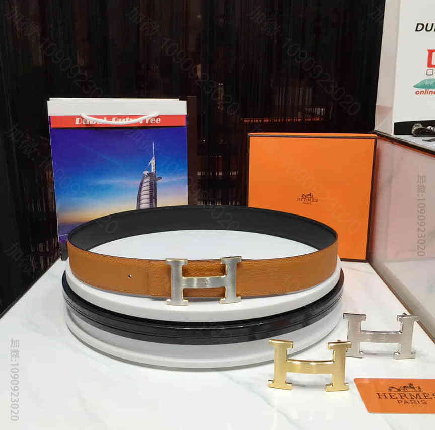 【HERMES】意大利制造 扣头可以随意搭配 3.8Cm(宽)