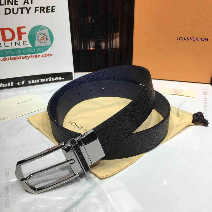 〖LOUIS VUITTON〗金属皮带圈上刻有LV 标志 3.5厘米宽