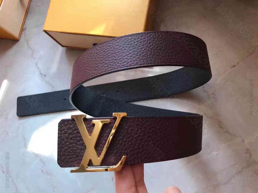 高仿LV男士腰带 LV腰带 Louis vuitton 精品挂扣扣头42mm 皮带 M20817 