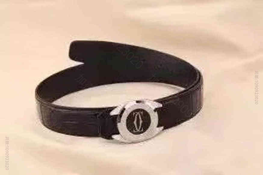 Cartier卡地亚进口牛皮精仿鳄鱼皮配皮底男士腰带