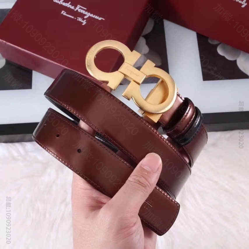 Ferragamo菲拉格慕男士漆皮黑棕双面可用银色双圈腰带。