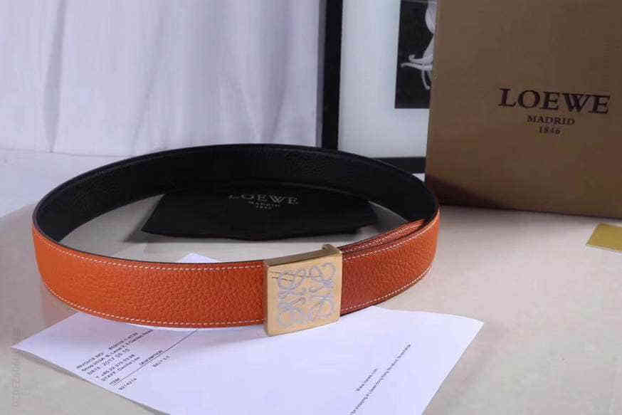 LOEWE罗意威，精钢品牌标志内穿五金 男士腰带