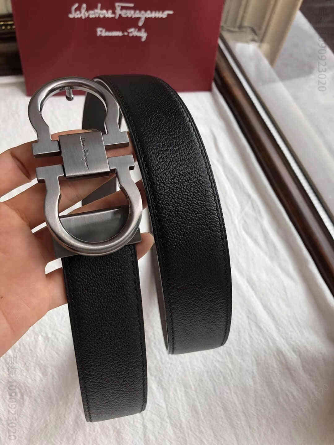 SalvatoreFerragamo菲拉格慕(意大利)男士腰带
