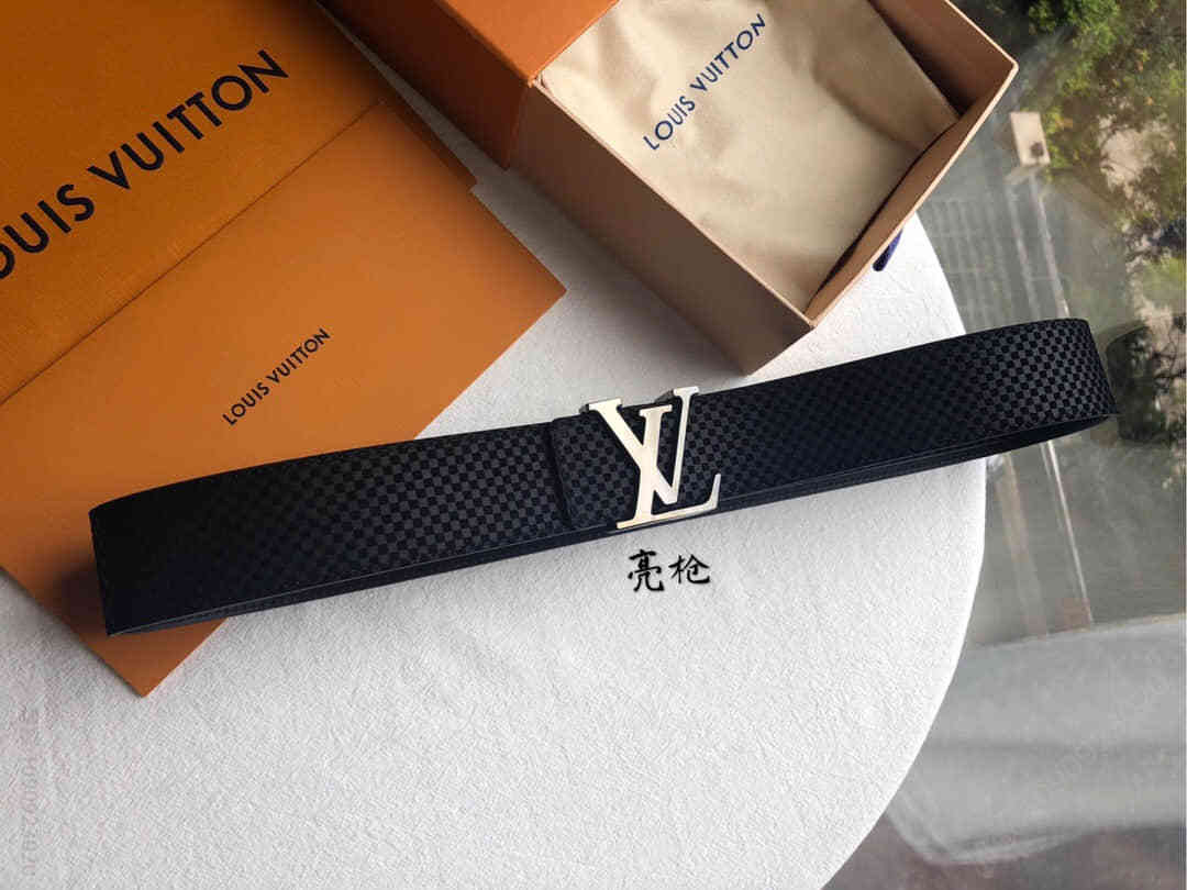 Louis Vuitton路易威登 原单品质入秋经典单品Made in Spain 绒面腰带