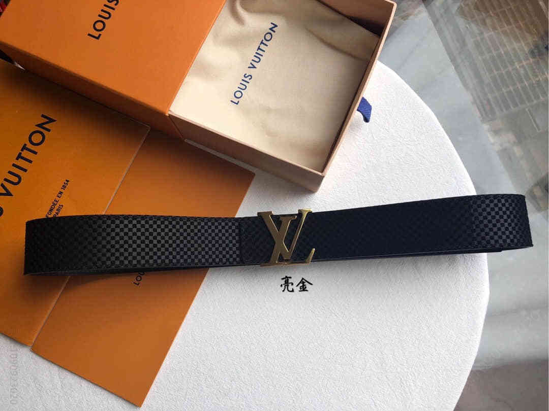 Louis Vuitton路易威登 原单品质入秋经典单品Made in Spain 绒面腰带