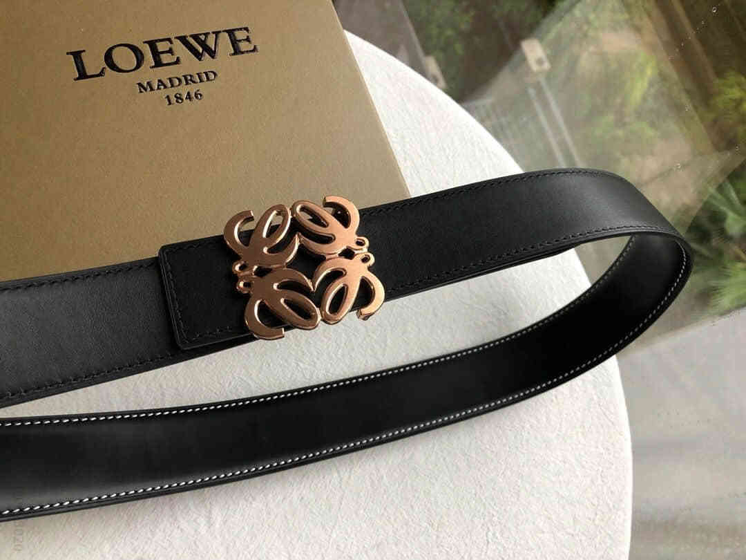 LOEWE罗意威 精钢材质标志金属扣 男士made in spain腰带