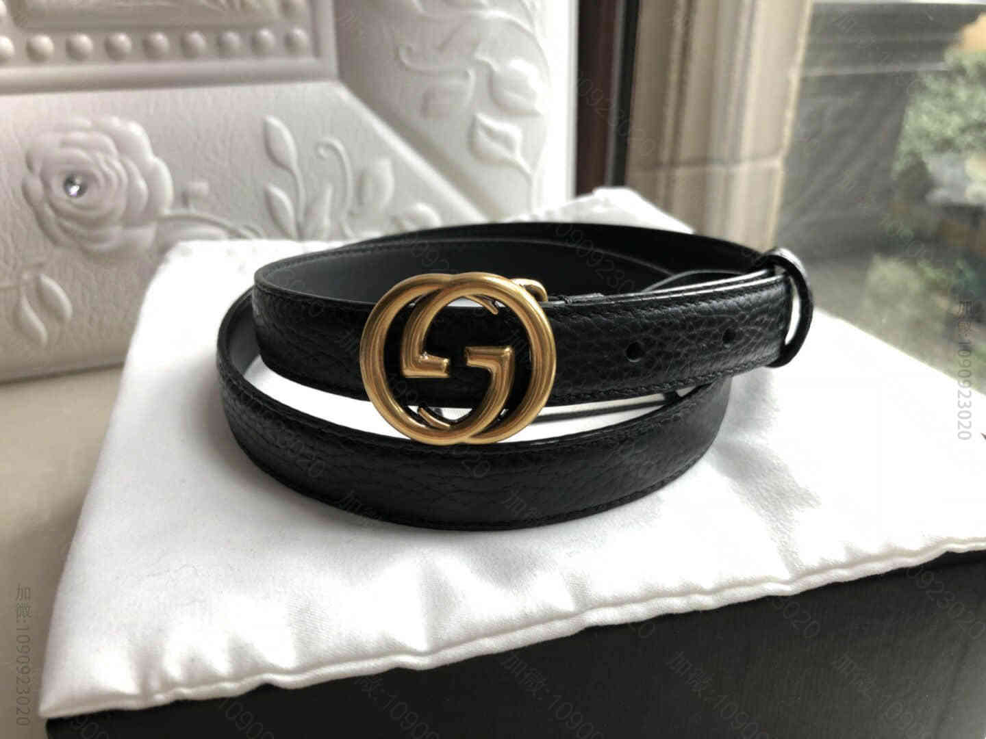 该款新logo复古设计腰带原版荔枝纹理2.0CM