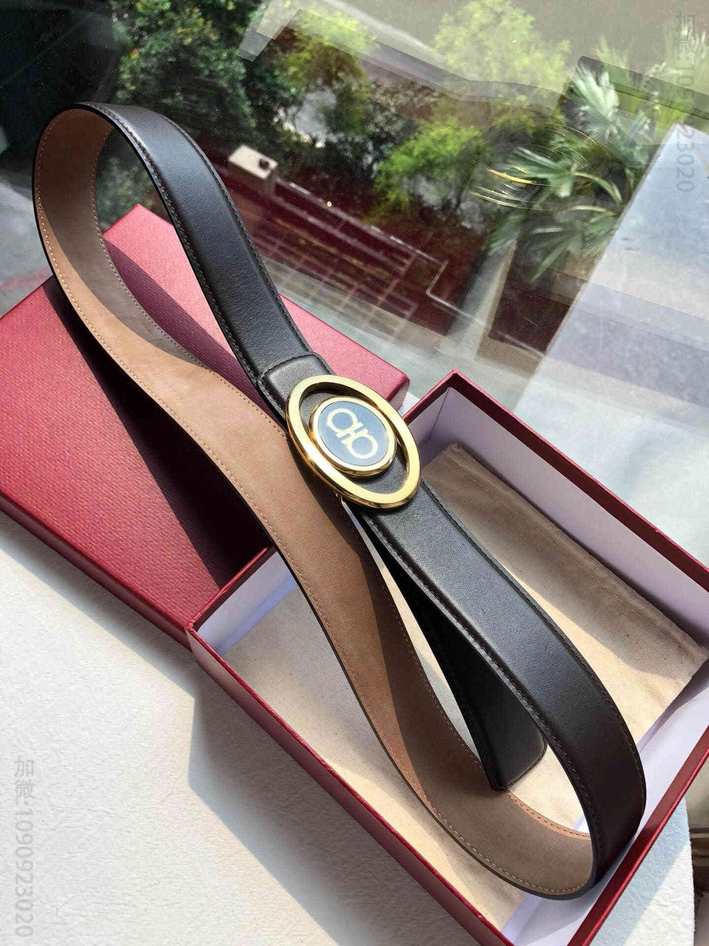 SalvatoreFerragamo菲拉格慕头层牛皮磨砂内衬男士腰带3.5CM