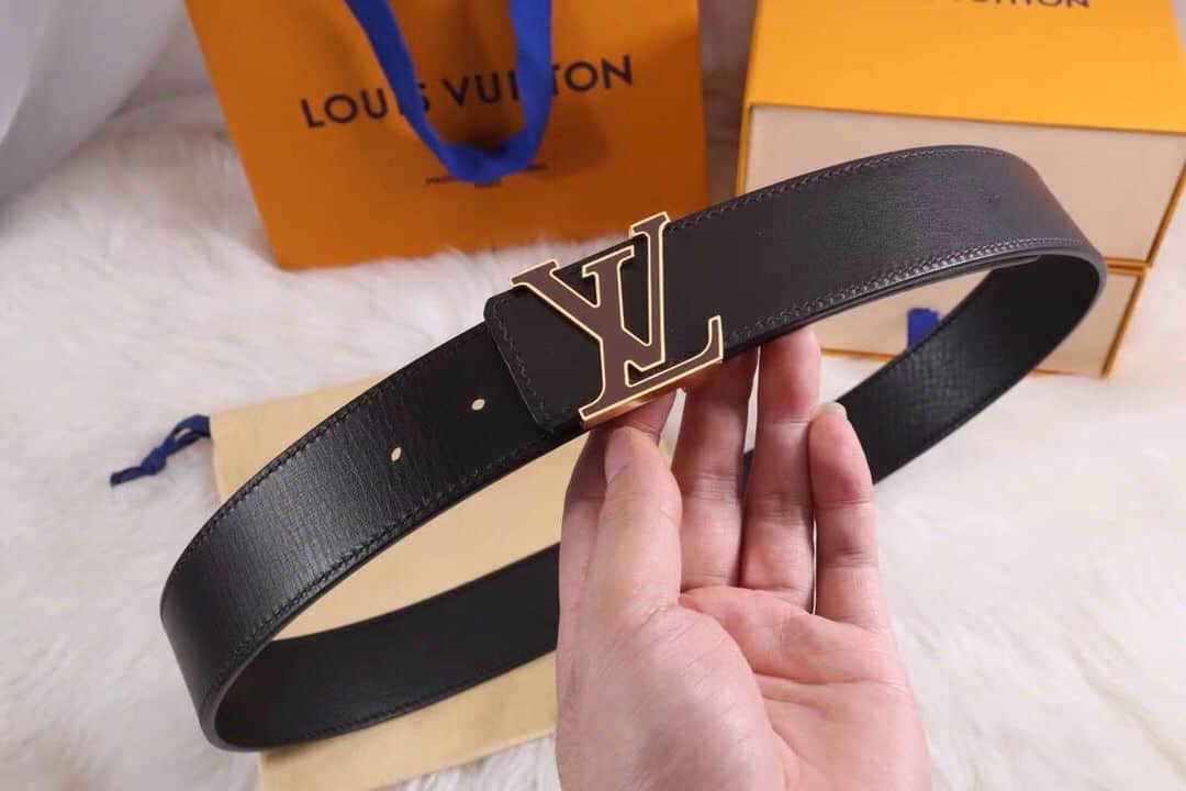 Louis Vuitton路易威登 精钢字母胶扣男士3.8CM腰带
