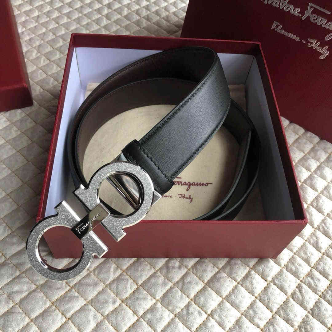 SalvatoreFerragamo菲拉格慕男士3.5CM精钢滚砂金属夹扣，进口双面头层牛皮腰带可剪裁