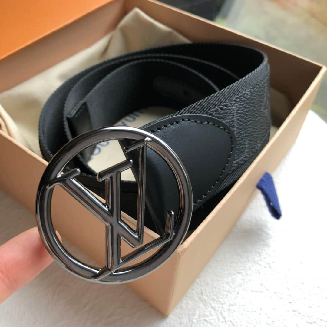 Louis Vuitton新款 LV CIRCLE 腰带，40毫米