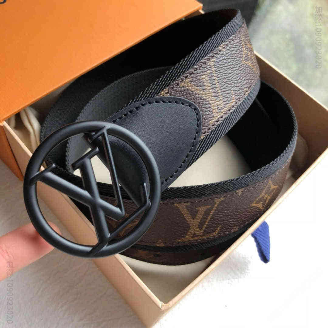 Louis Vuitton新款 LV CIRCLE 腰带，40毫米