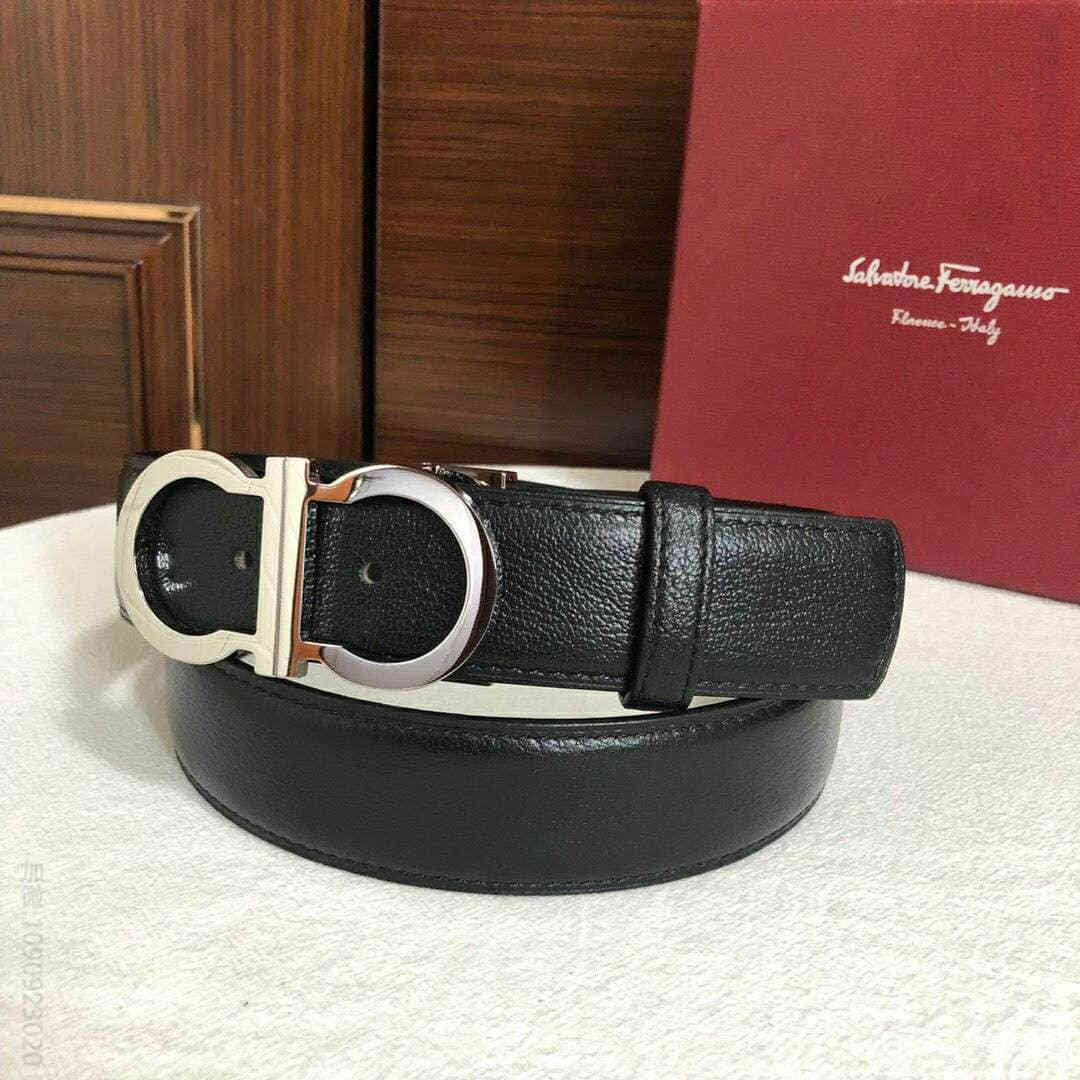 SalvatoreFerragamo菲拉格慕男士3.5CM精致双圈夹扣，头层牛皮羊纹理腰带