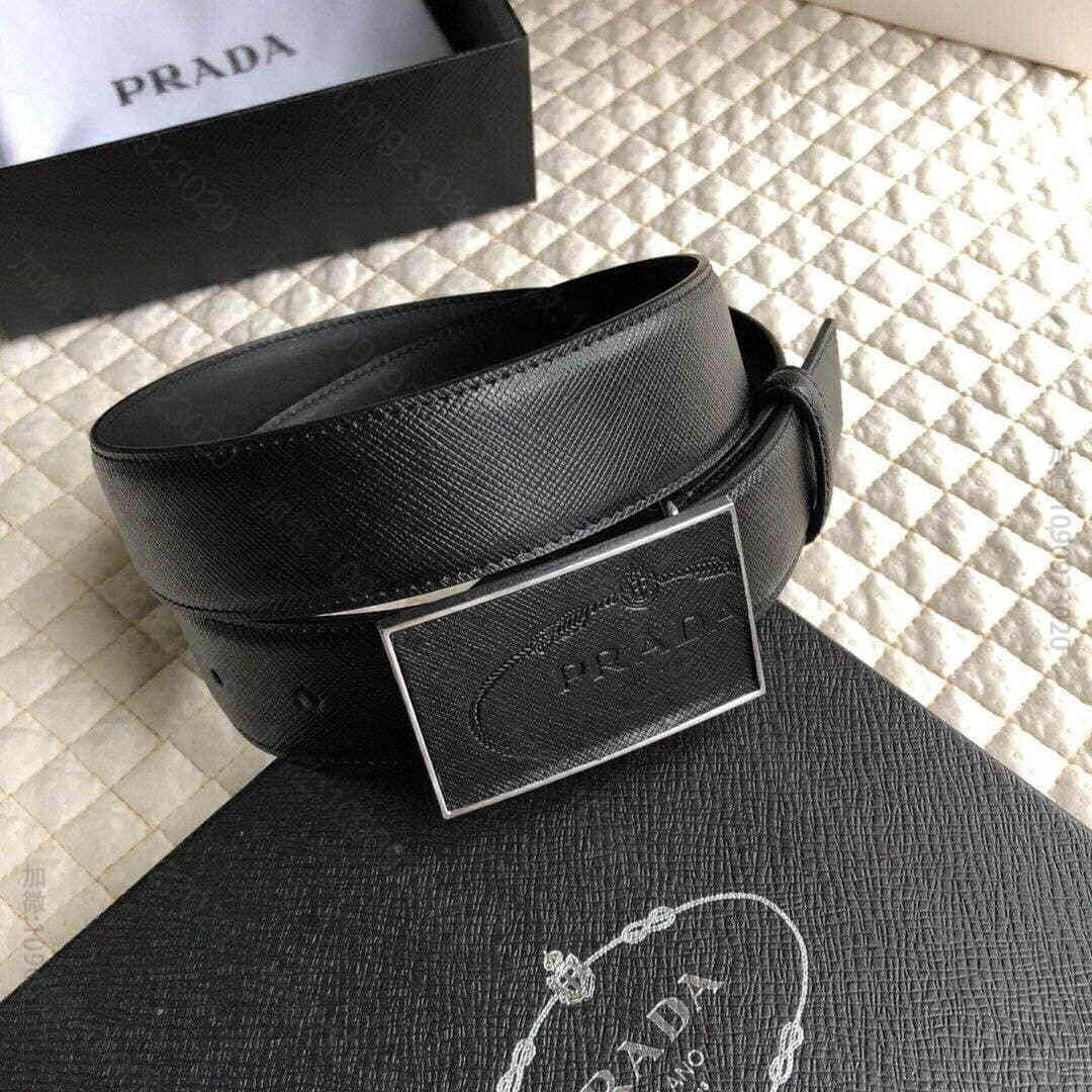 PRADA普拉达男款字母logo十字纹腰带3.5cm。