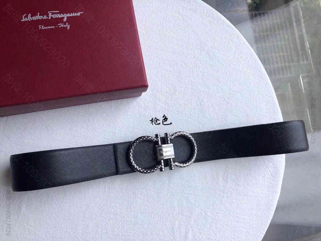 SalvatoreFerragamo菲拉格慕头层牛皮十字纹理双圈挂扣男士3....