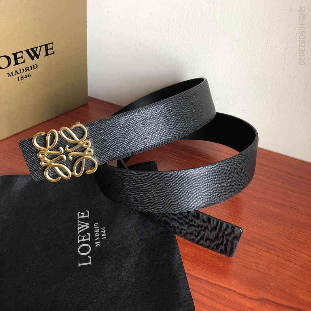 LOEWE罗意威 精钢材质标志金属挂扣腰带3.8cm