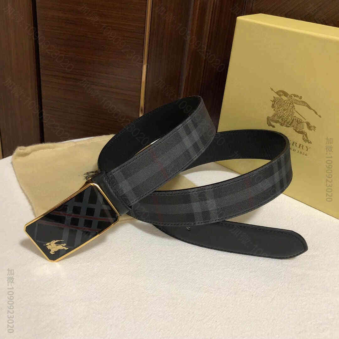 BURBERRY博柏利 男士牛皮腰带树脂工艺标志战马金属扣3.5cm，格纹帆...