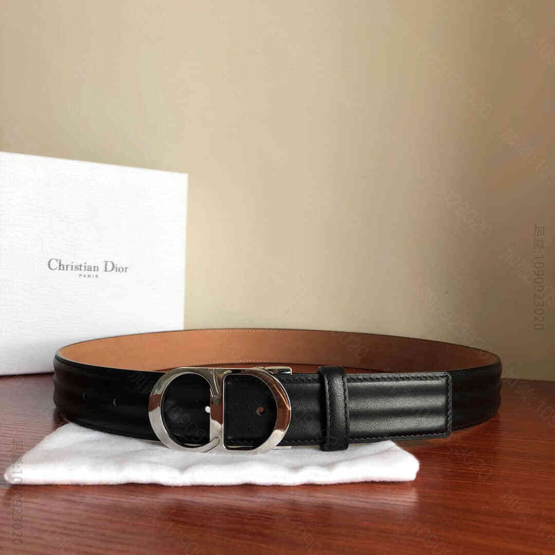 迪奥Dior(法国)专柜款<精钢>CD夹扣头层牛皮精仿鳄鱼皮男款腰带宽度3....