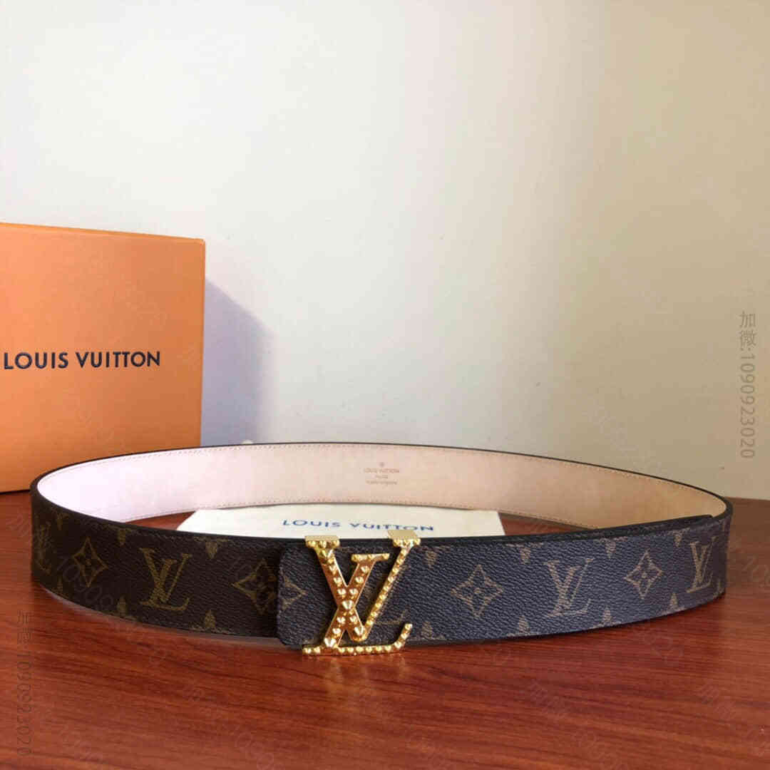 LOUIS VUITTON1853经典格子/老花磨砂内衬，结合时尚铆钉字母扣...