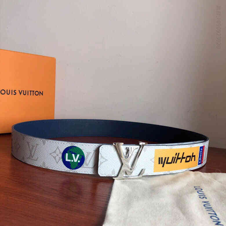 LV lnitiales LV字母搭扣40毫米腰带