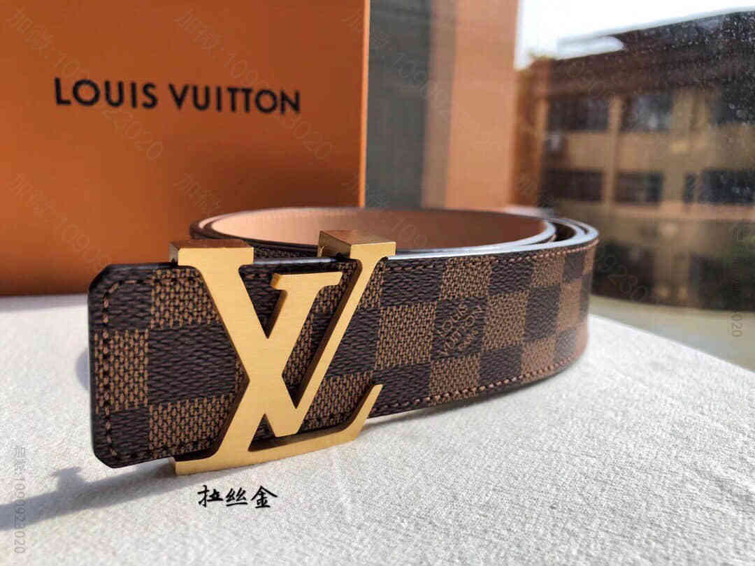 LV路易威登 标志性字母金属扣搭配经典棋盘格/老花腰带