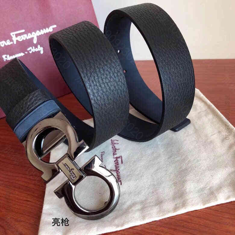 菲拉格慕男士精致金属夹扣 头层牛皮甩纹皮带绒面内衬 名品菲拉格慕皮带 