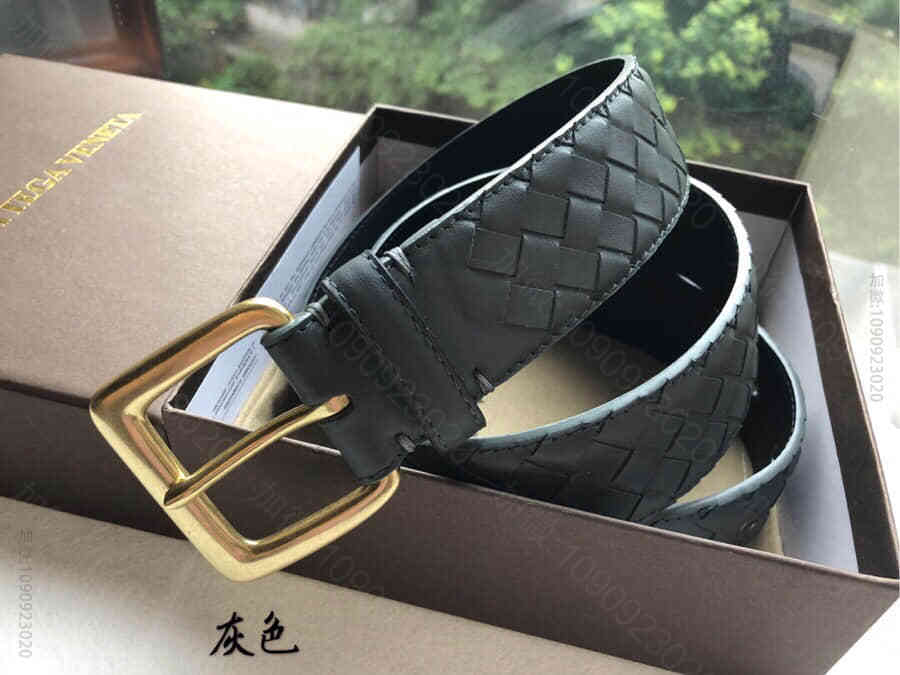 葆蝶家Bottega.Veneta搭配3.8cm复古针扣男士腰带
