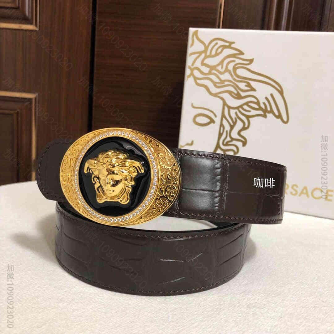VERSACE范思哲男士头层牛皮压印鳄鱼纹理，搭配精钢美杜莎头像镶嵌钻金属挂...