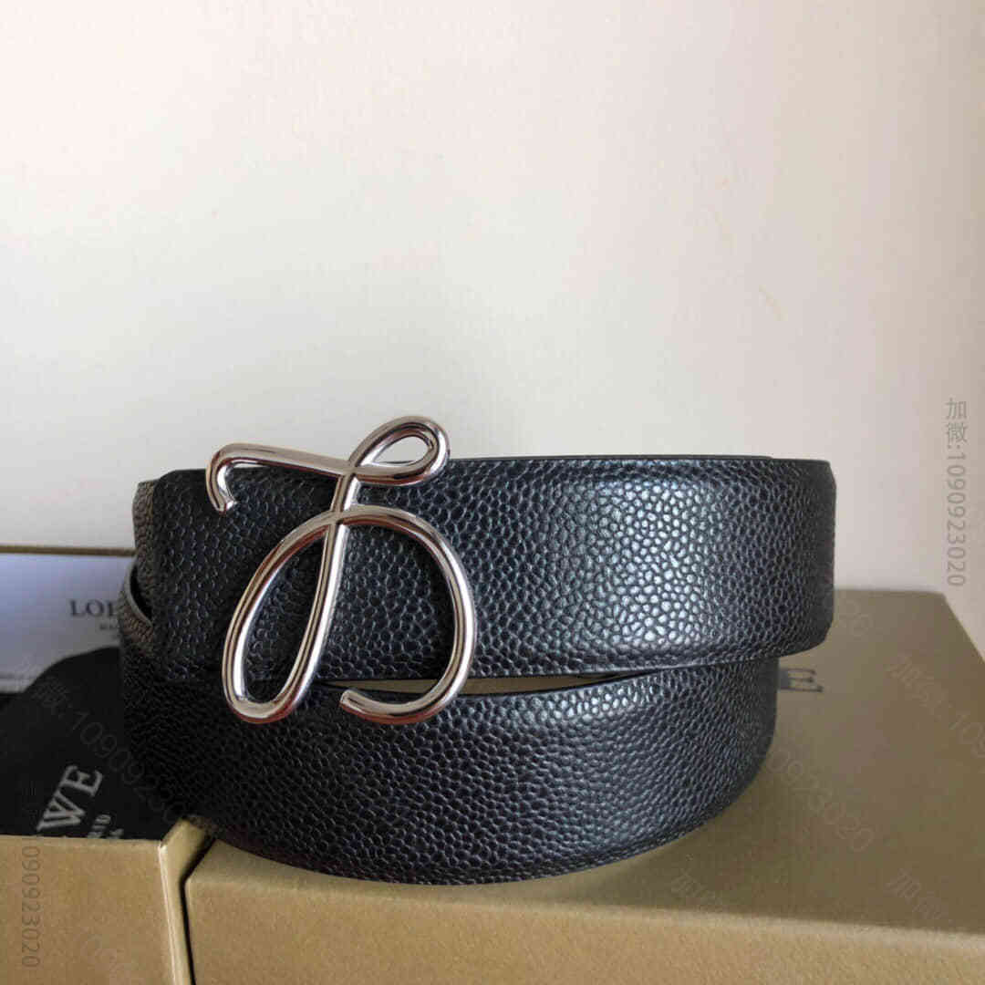 LOEWE罗意威 精钢金属扣头层牛皮珍珠纹理腰带3.8cm