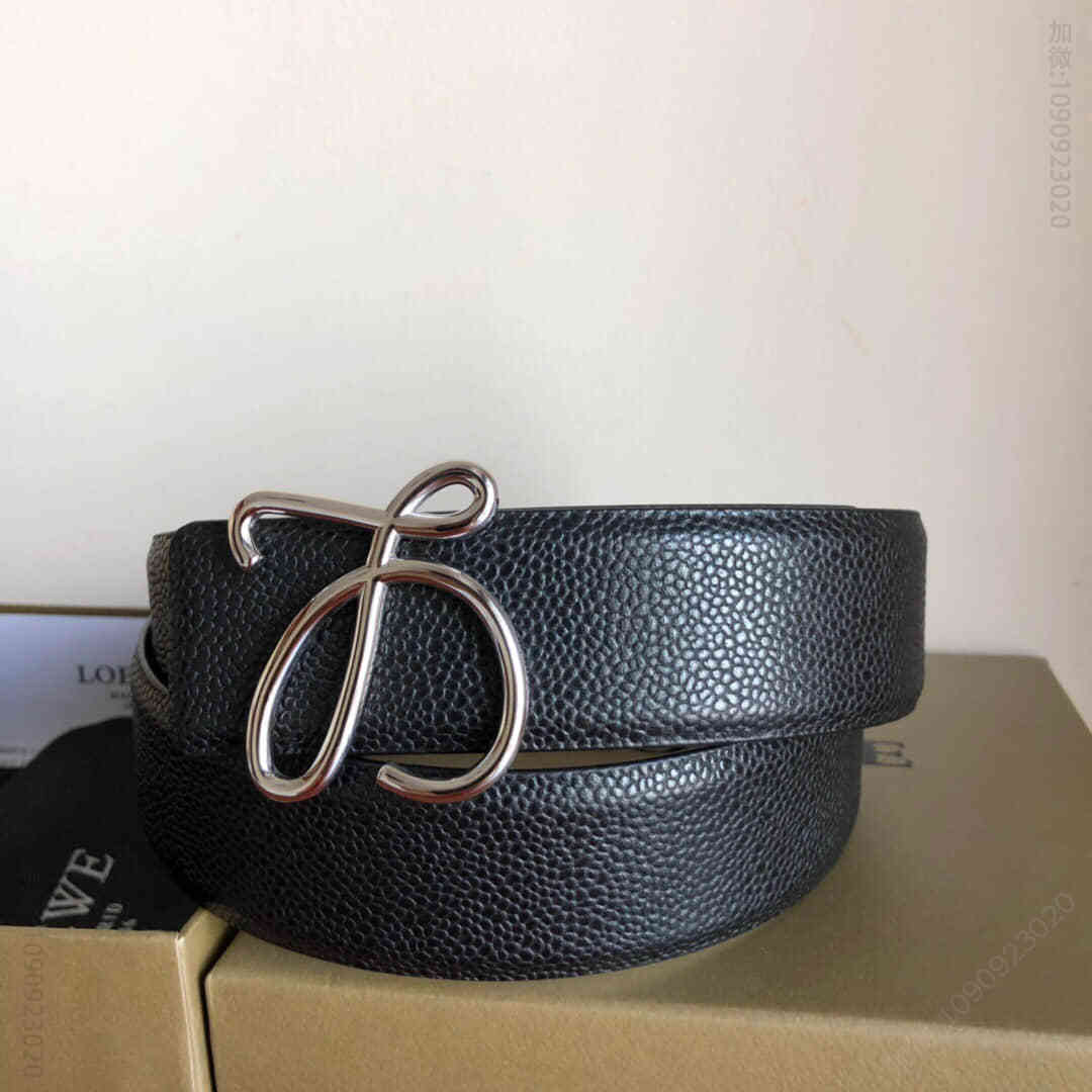 LOEWE罗意威 精钢金属扣头层牛皮珍珠纹理腰带3.8cm