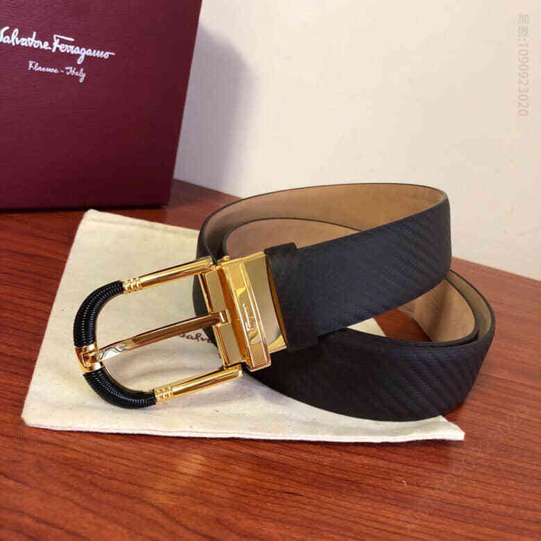 SalvatoreFerragamo菲拉格慕头层牛皮花纹磨砂内衬腰带，可剪裁