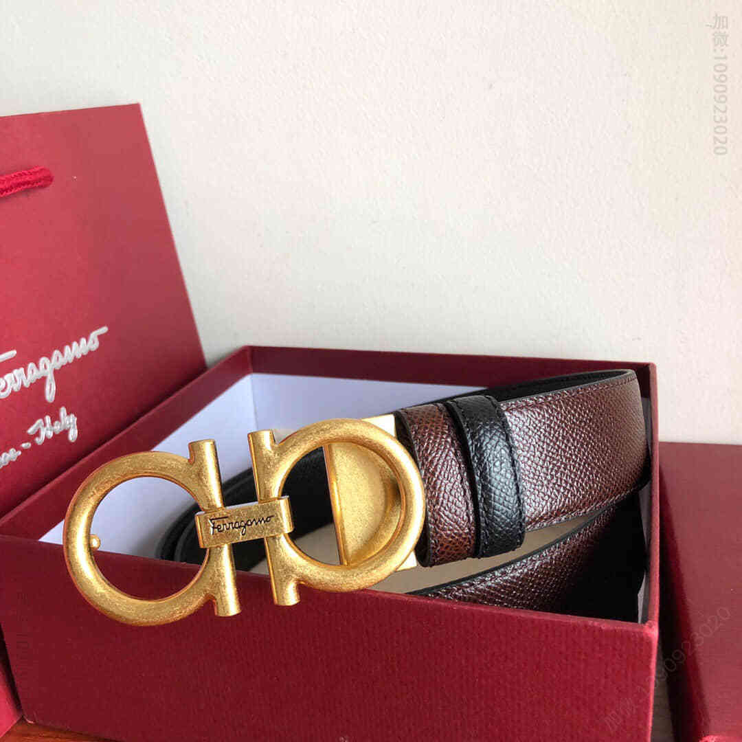 SalvatoreFerragamo菲拉格慕男士3.5cm精致复古夹扣，头层牛皮双面十字纹理腰带