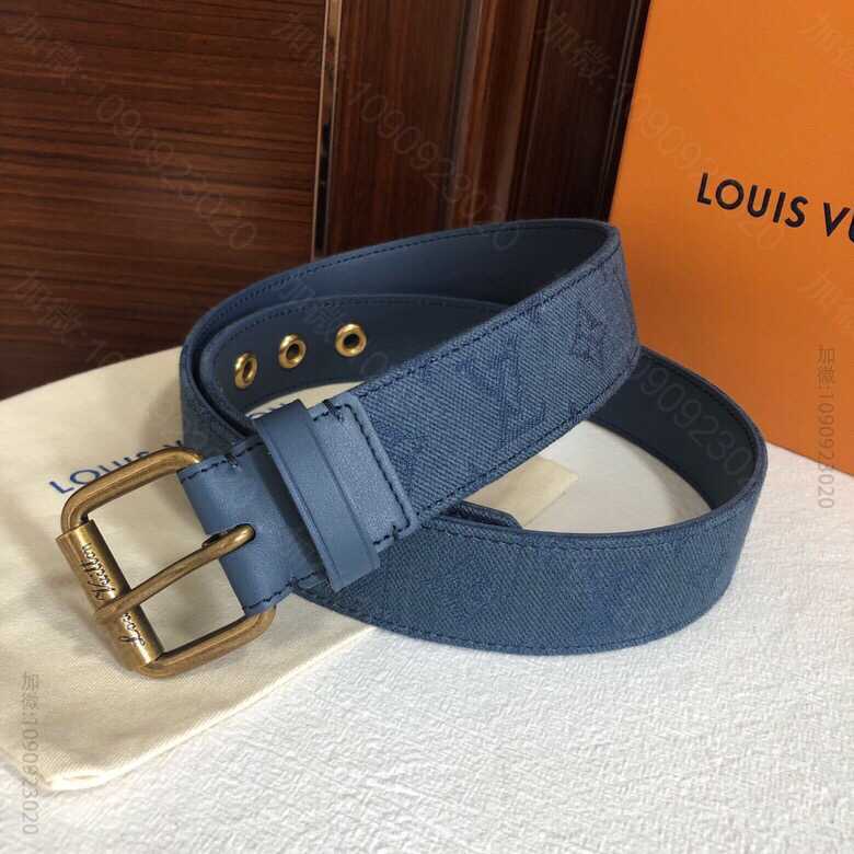 LV/路易威登 2023春夏时装秀首次问世的Signature腰带
