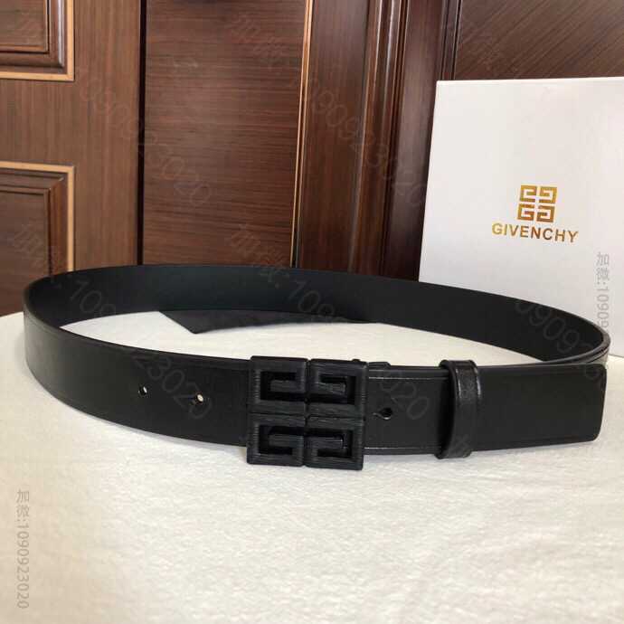 GIVENCHY纪梵希3.5cm标志牌扣环腰带