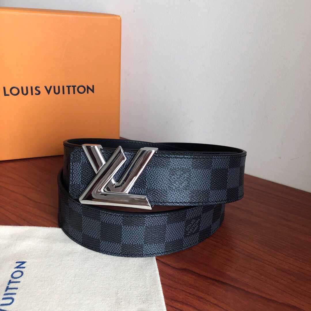 Louis Vuitton路易威登 专柜款金属扣头层皮底棋盘格/老花腰带男士3.8cm