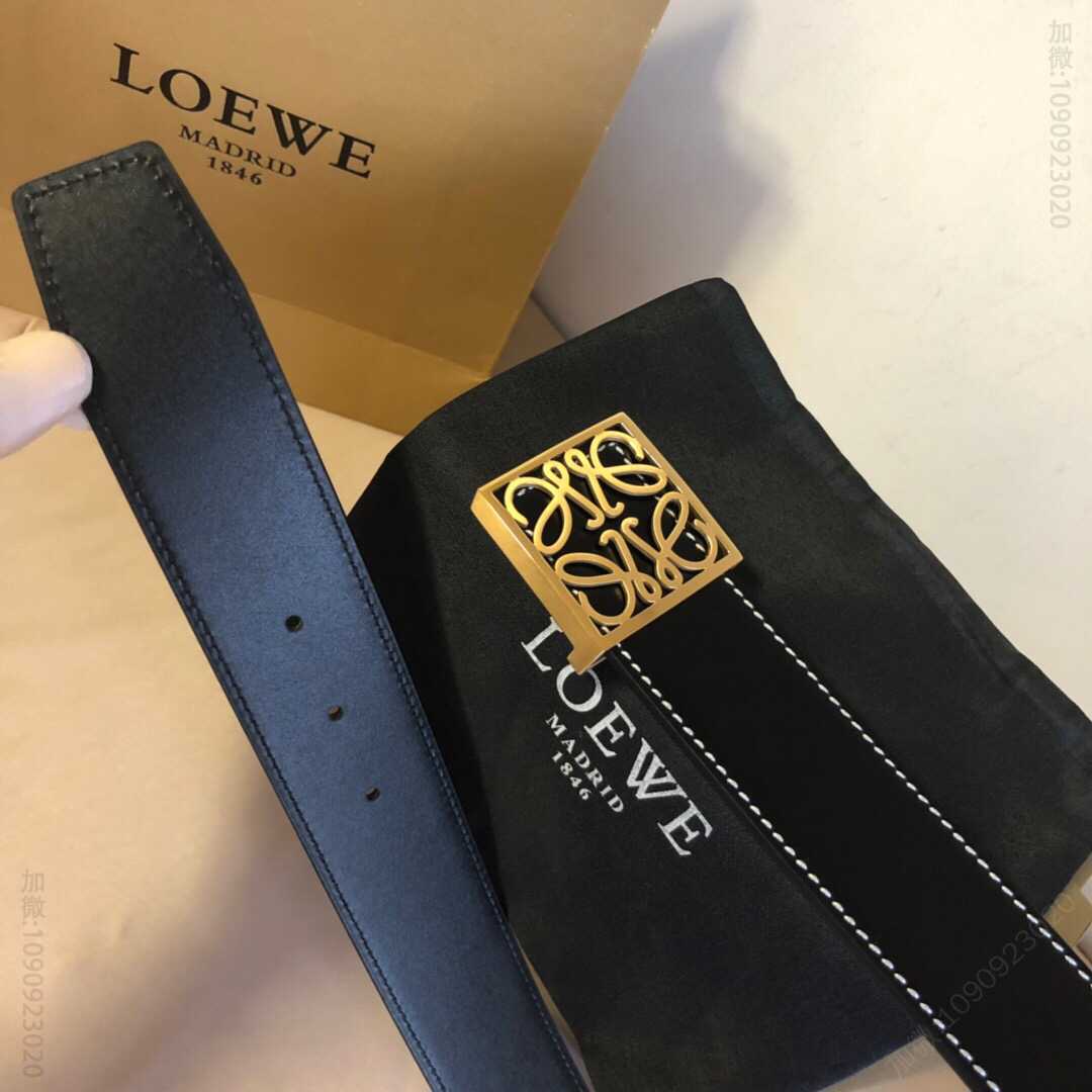 LOEWE罗意威3.8cm双面头层两面外用腰带