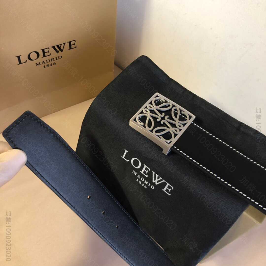 LOEWE罗意威3.8cm双面头层两面外用腰带