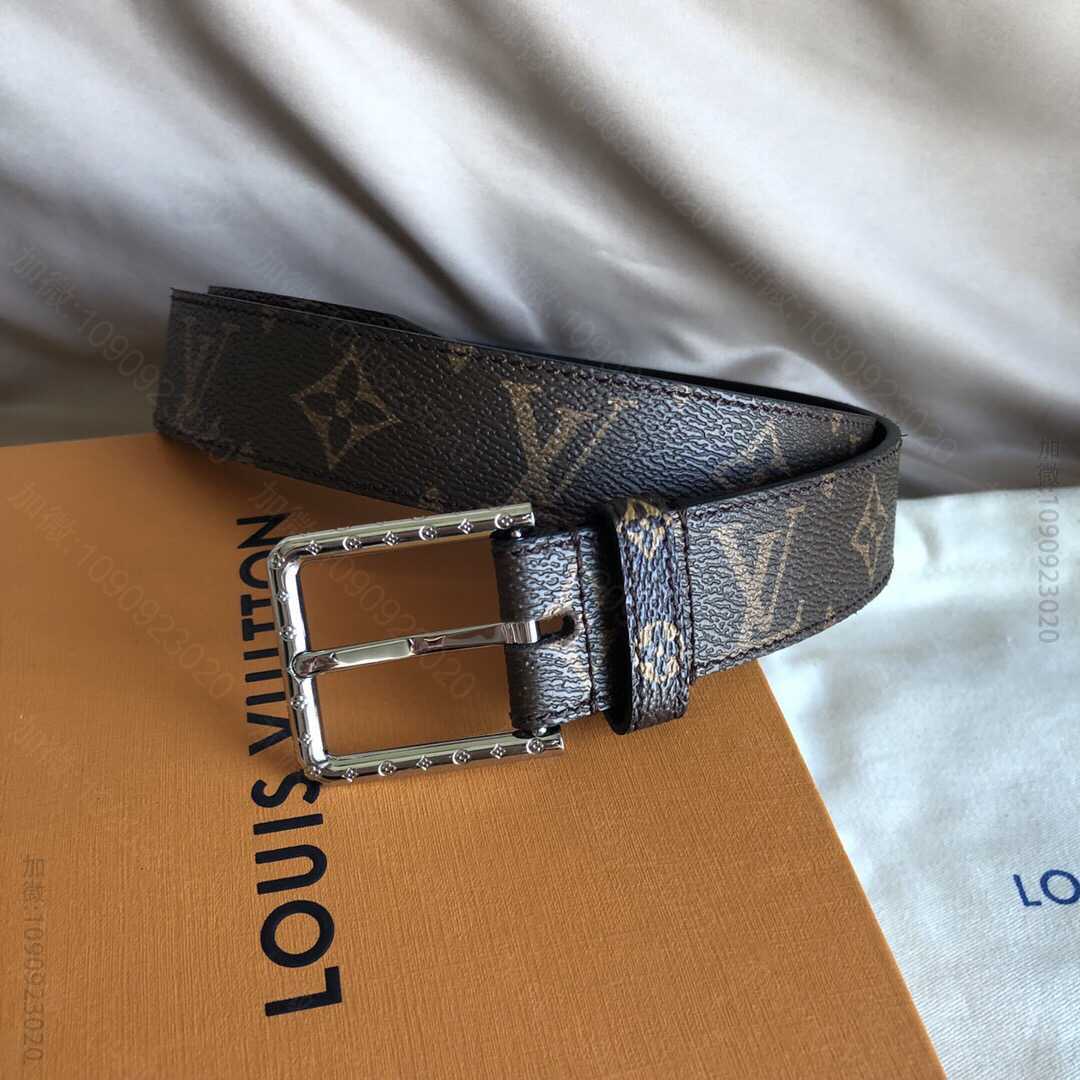 新款30毫米Monogram帆布牛皮内衬针扣镂刻Monogram图案腰带