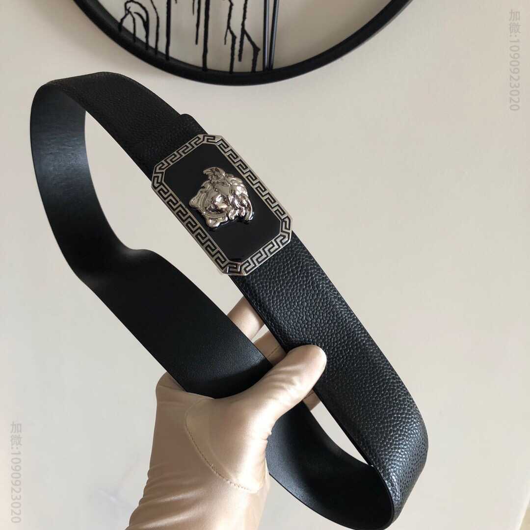 范思哲(Versace)精钢美杜莎树脂金属夹扣头层牛皮珍珠纹理3.8cm腰带
