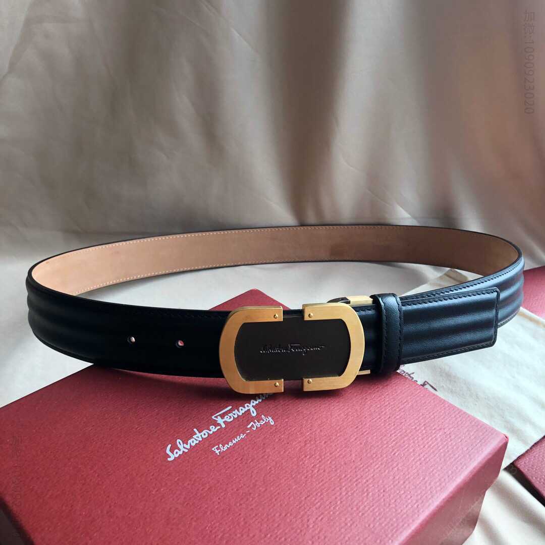 SalvatoreFerragamo菲拉格慕男士3.5cm精致夹扣，进口双面头层牛皮波浪纹理腰带