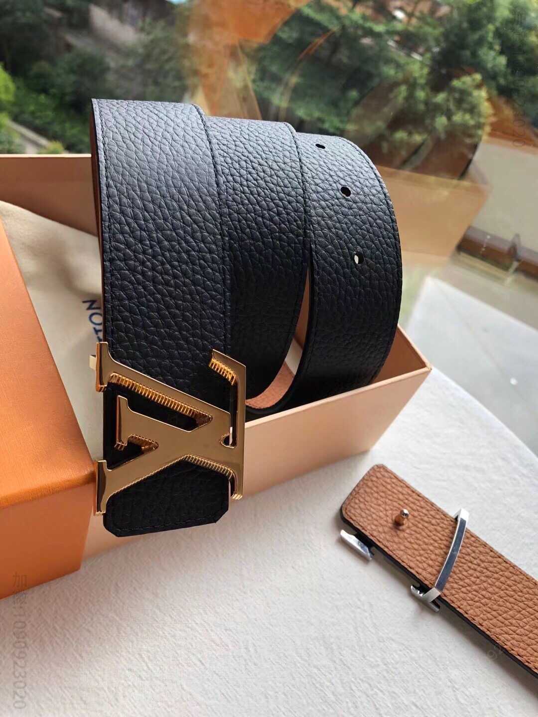 路易威登 LV Tilt 新款字母条纹斜边金属挂扣双面腰带