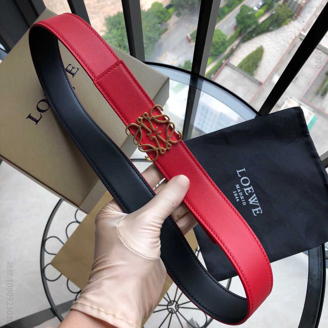 LOEWE罗意威女士3.2cm双面外用腰带