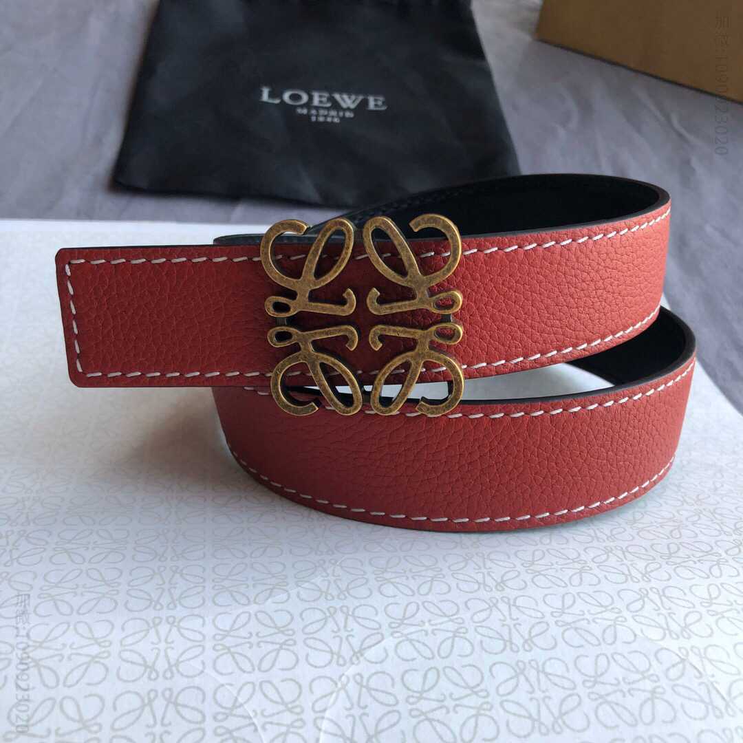 LOEWE罗意威 3.2cm做旧金复古金属扣，搭配头层牛皮腰带