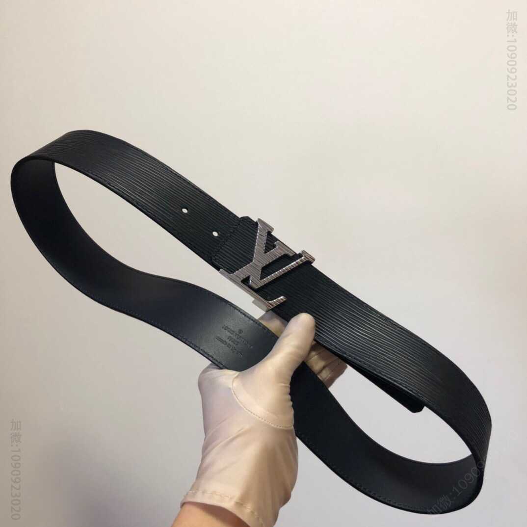 品质LV Initiales. 40mm黑色水波纹腰带编号:M9229 